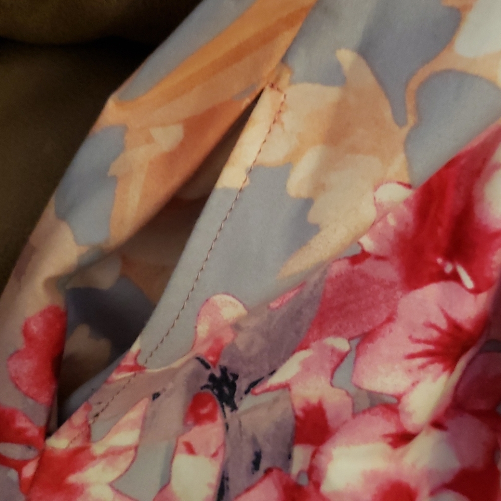 Dress - Picture 5 of 6